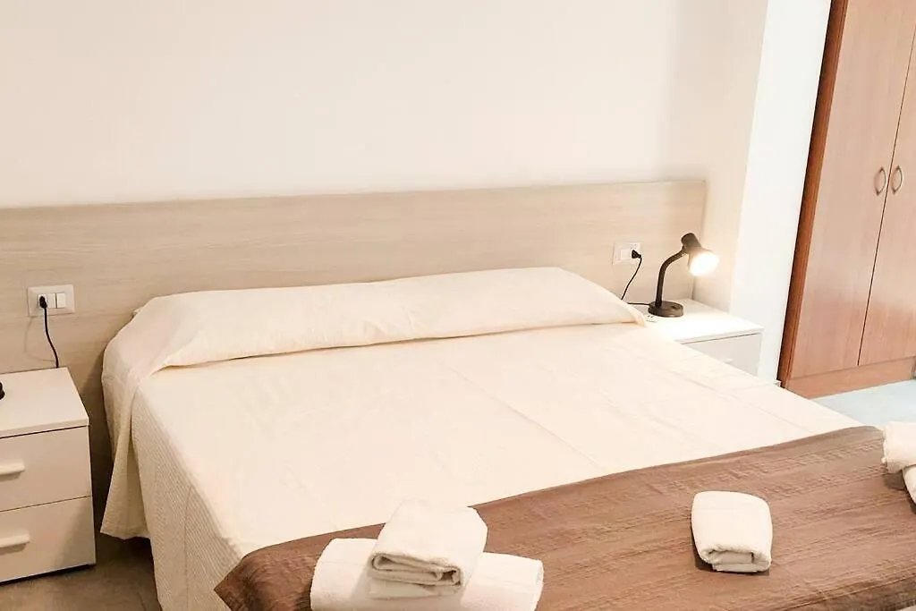 Lido Beach Apartments, Nuovi E Moderni, Vicino Alla Spiaggia ألغيرو 0*,  إيطاليا